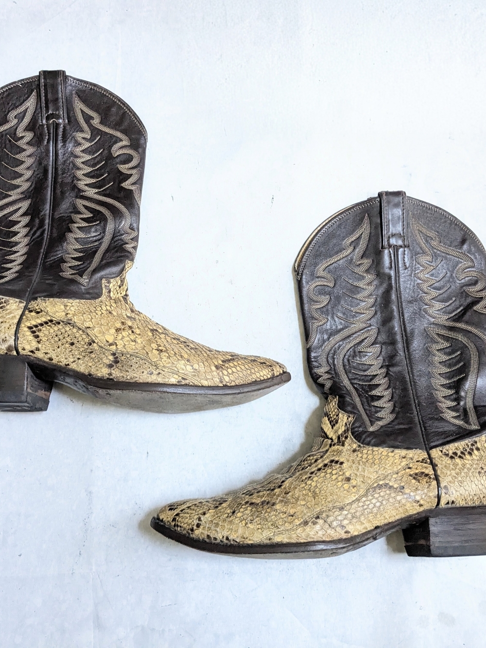 Justin Cowboy Boots Python Snakeskin Men 13 E Wide Brown Leather USA Western